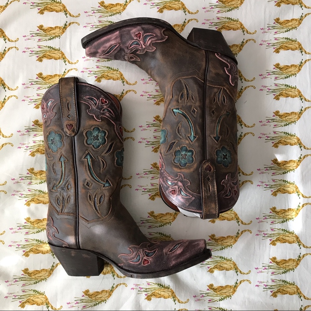 DanPost Vintage BlueArrow Pink Wingtip Cowboy Boot